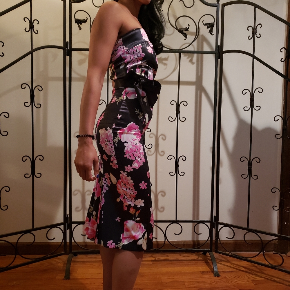 One of kind..Satin Formal cocktail Dress, Size 0, Floral Rose print